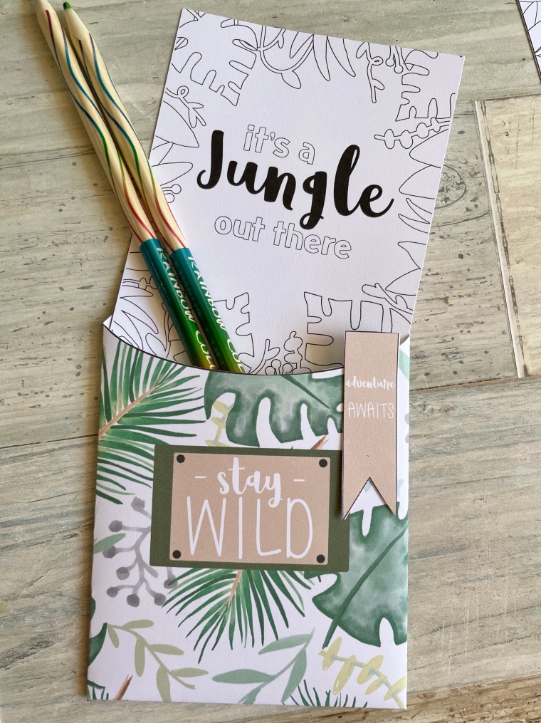 free printable favor bags for jungle safari themed baby shower, jungle coloring pages party favor ideas